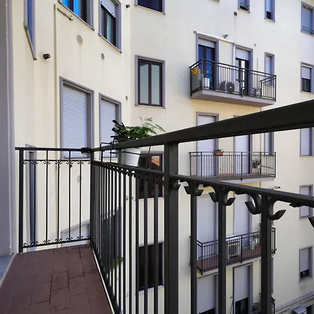 Genova25 밀라노