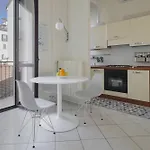 Apartament Genova25 *